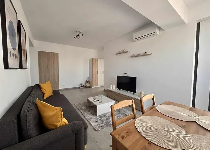 Belvedere View & With Free Parking & Gym Boekarest