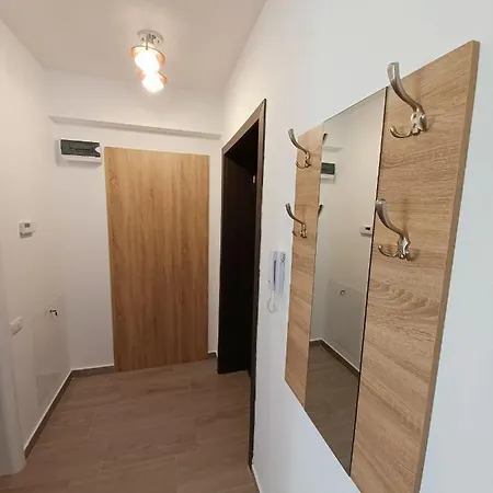 Apartament Belvedere View & With Free Parking & Gym Bukareszt