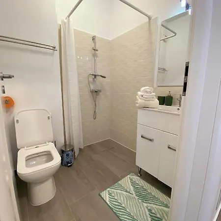 Belvedere View & With Free Parking & Gym Bucarest