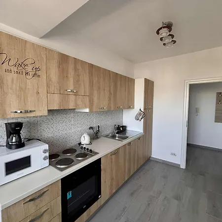 Belvedere View & With Free Parking & Gym Bukarest