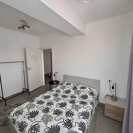 Belvedere View & With Free Parking & Gym Bukareszt