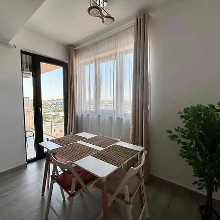 Apartment Belvedere View & With Free Parking & Gym