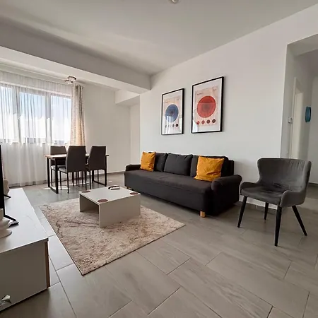 Belvedere View & With Free Parking & Gym Bucharest