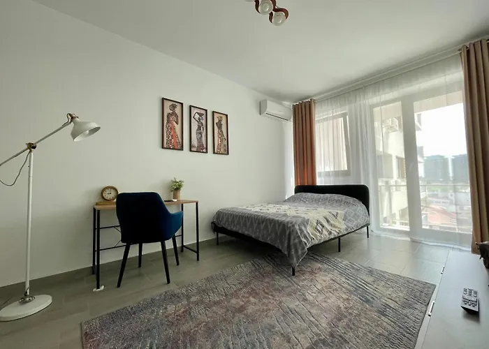 Apartmán Belvedere View & With Free Parking & Gym *