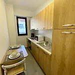 Apartment Belvedere View & With Free Parking & Gym Bucharest