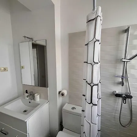 Apartment Belvedere View & With Free Parking & Gym