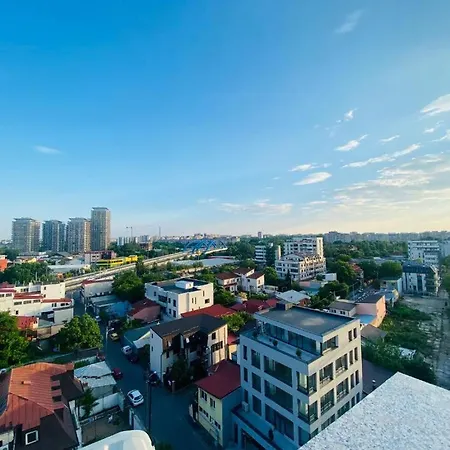 Belvedere View & With Free Parking & Gym