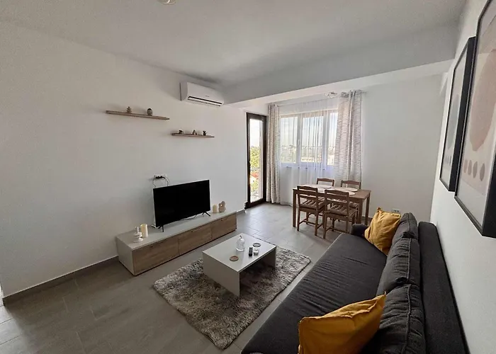 Apartament Belvedere View & With Free Parking & Gym