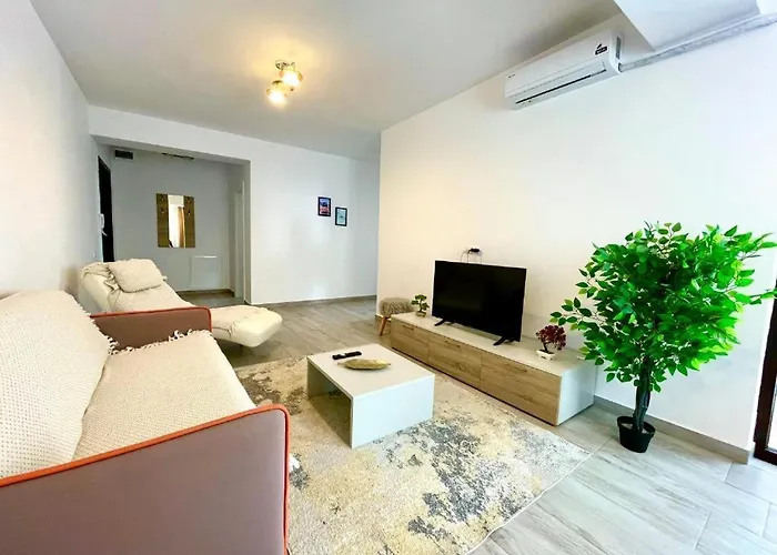 Apartament Belvedere View & With Free Parking & Gym *